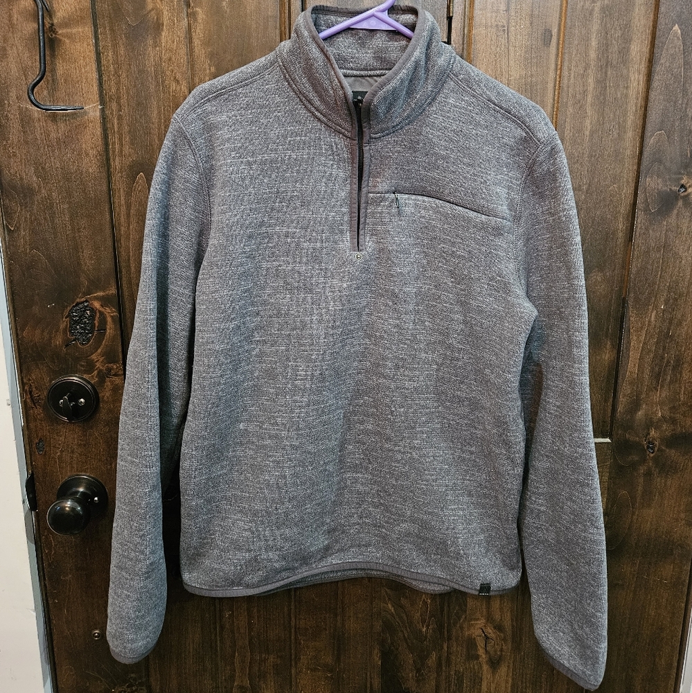 Prana Women's 1/4 Zip Fleece Pullover. Size L. - Picture 2 of 11